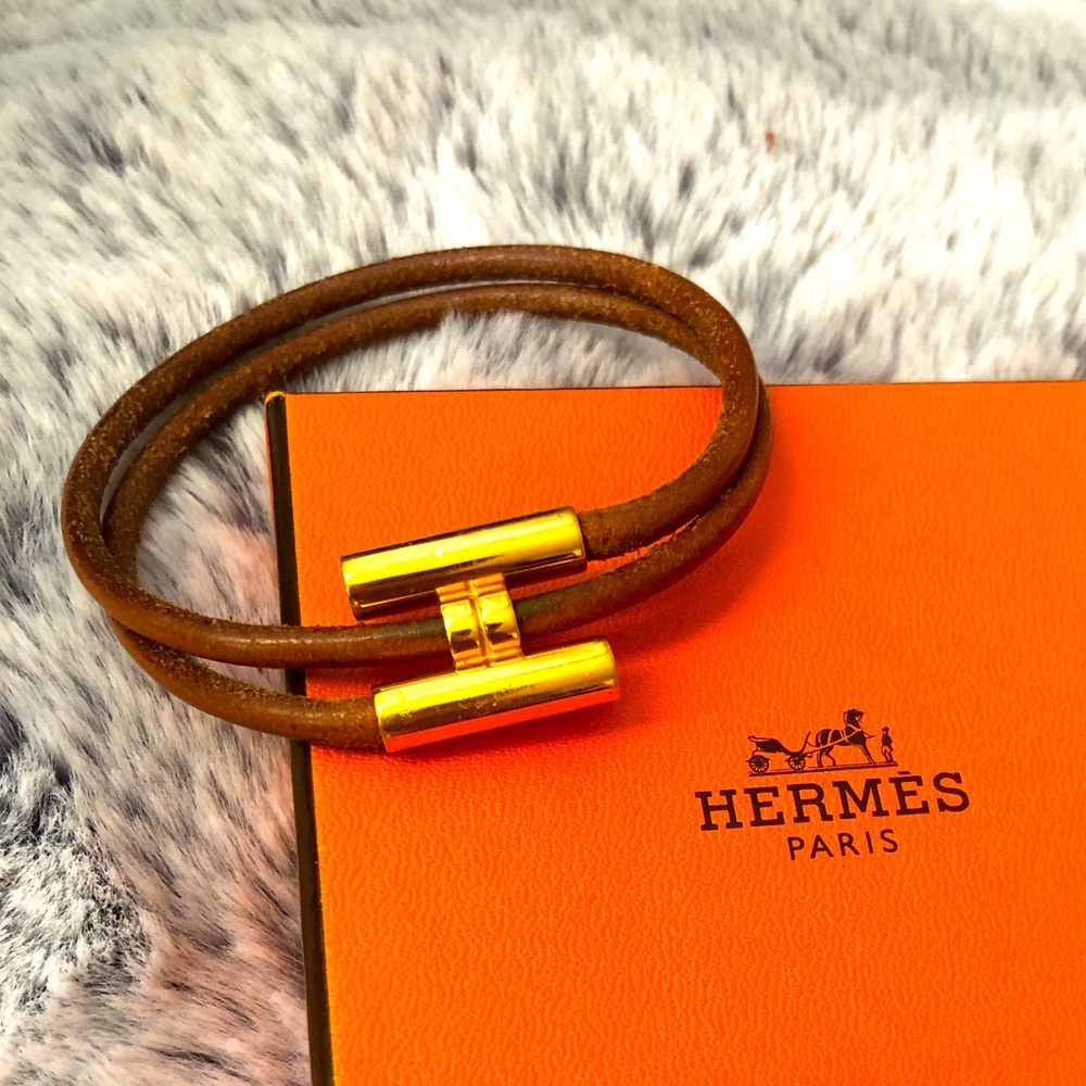 ✨✨❤️❤️HERMES LEATHER BRACELET❤️❤️✨✨💯✅